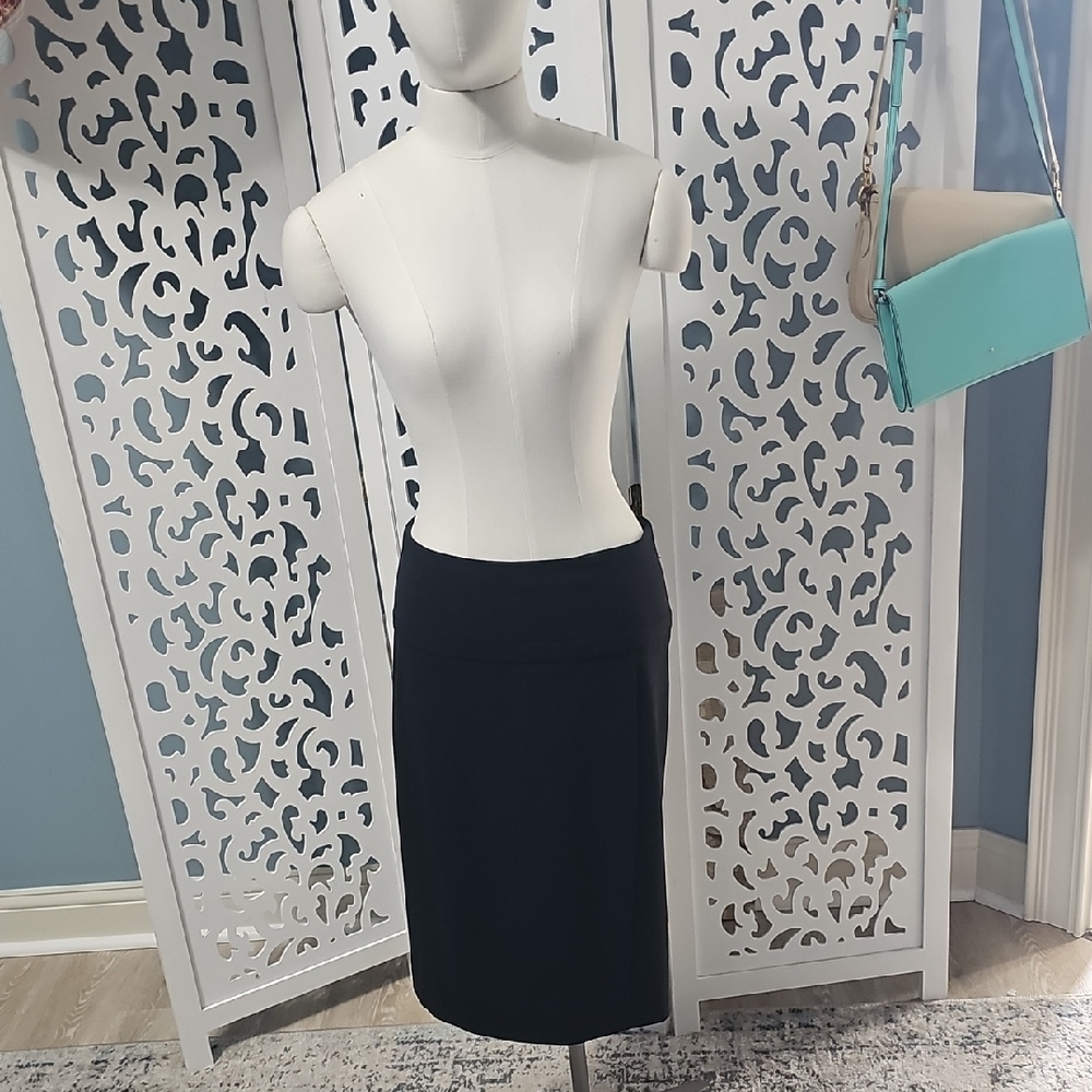 Dressbarn Classic Black Pencil Skirt